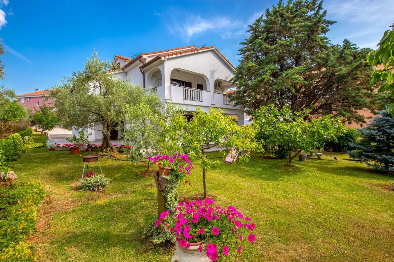 Garden Paradise App Sveti Vid-Miholjice Exterior foto